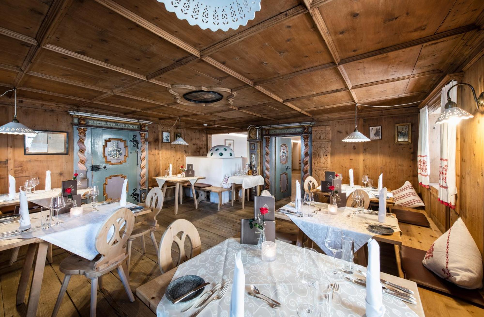 Hotel Goldener Adler - Im Sommer Silvretta Card Premium Inkludiert Ischgl Exteriör bild