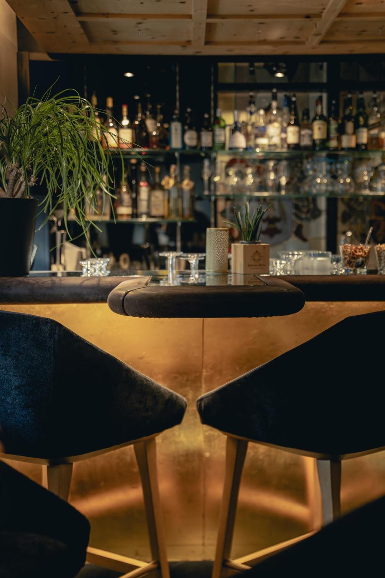 Hotel Goldener Adler - Im Sommer Silvretta Card Premium Inkludiert Ischgl Exteriör bild